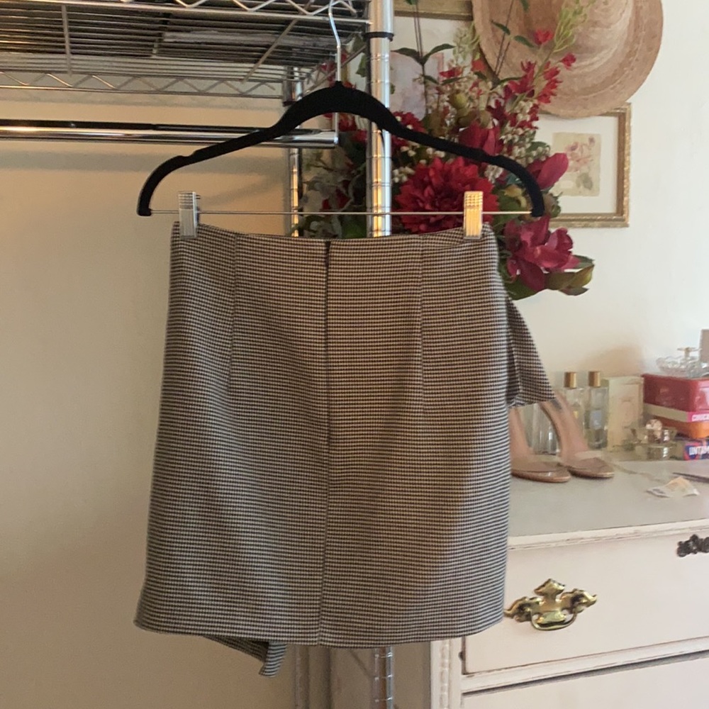 Zara Black & White Houndstooth Front Tie Skirt - Picture 4 of 6